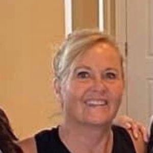 Meet your Posher, Debra